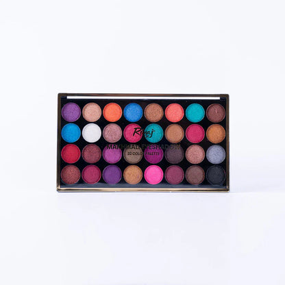 Makhmali Eyeshadow Palette (32 In 1).